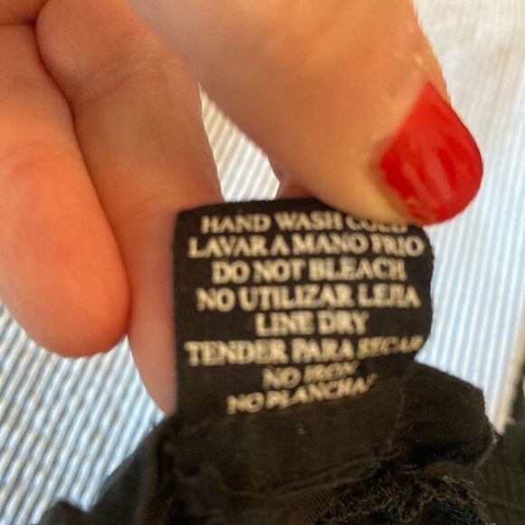 Know One Cares black paper bag tie waist full leg rayon viscose crops🌺 - Picture 9 of 9